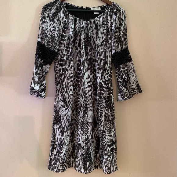 Ariat dress - Picture 6 of 11